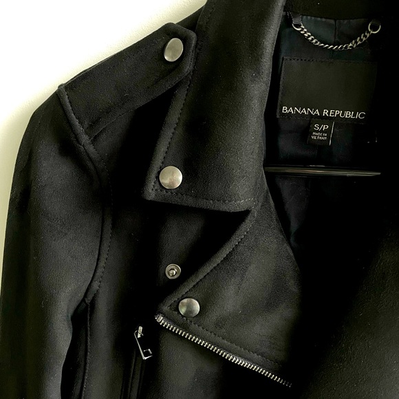 Faux suede black moto jacket from Banana Republic - Picture 2 of 6
